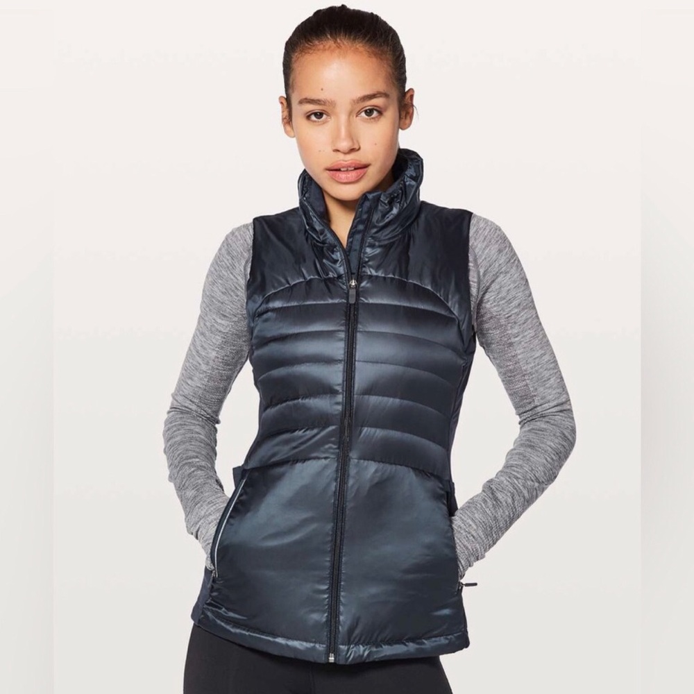 Lululemon Down For A Run Vest II Black Inkwell Lightweight Puffer Vest Size 2
